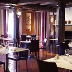 Hôtel Ithurria - Les Collectionneurs 